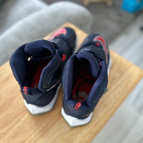 Nike Lebron 13 - Picture 5 of 5